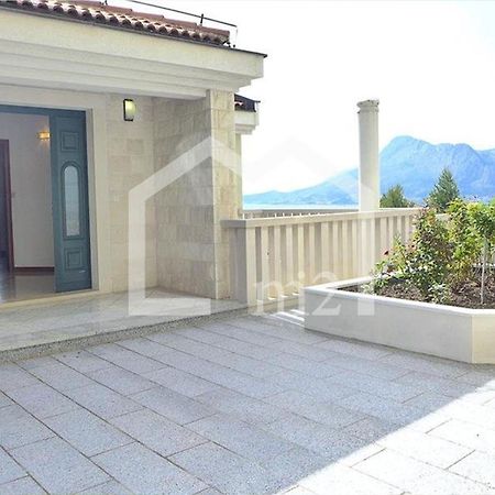 Luxury Residence Omiš Kültér fotó